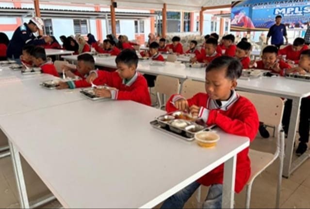 Rakyat Bersuara  Manfaat Sekolah Rakyat Untuk Mereka Yang Miskin Ekstreem