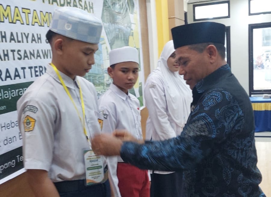 Siswa Baru MTs dan MA Alkhairaat Ternate Ikut Kegiatan MATAMUDA