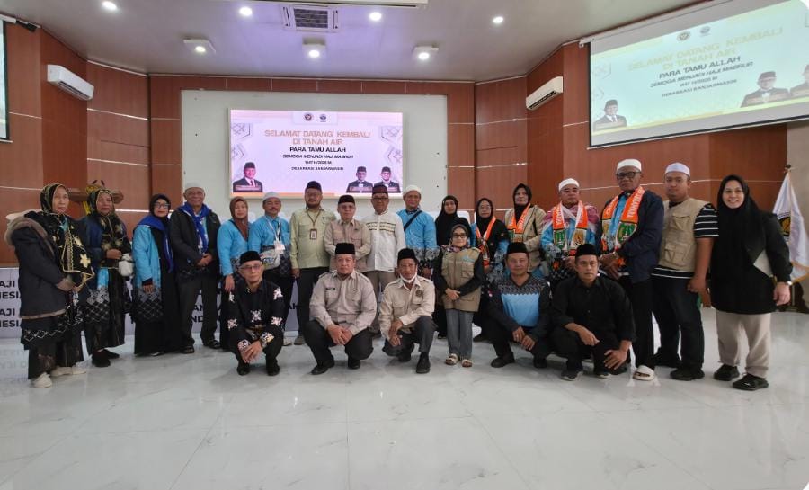 Seluruh Jemaah Haji Kalteng Telah Kembali, Dua wafat di Tanah Suci