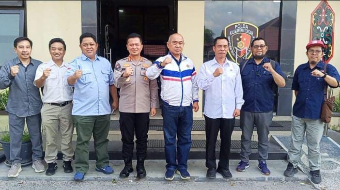 Bak Tersambar Petir, PWI Kalteng Tempuh Jalur Hukum Usai Pernyataan Hotman Paris Dinilai Hina Profesi Wartawan