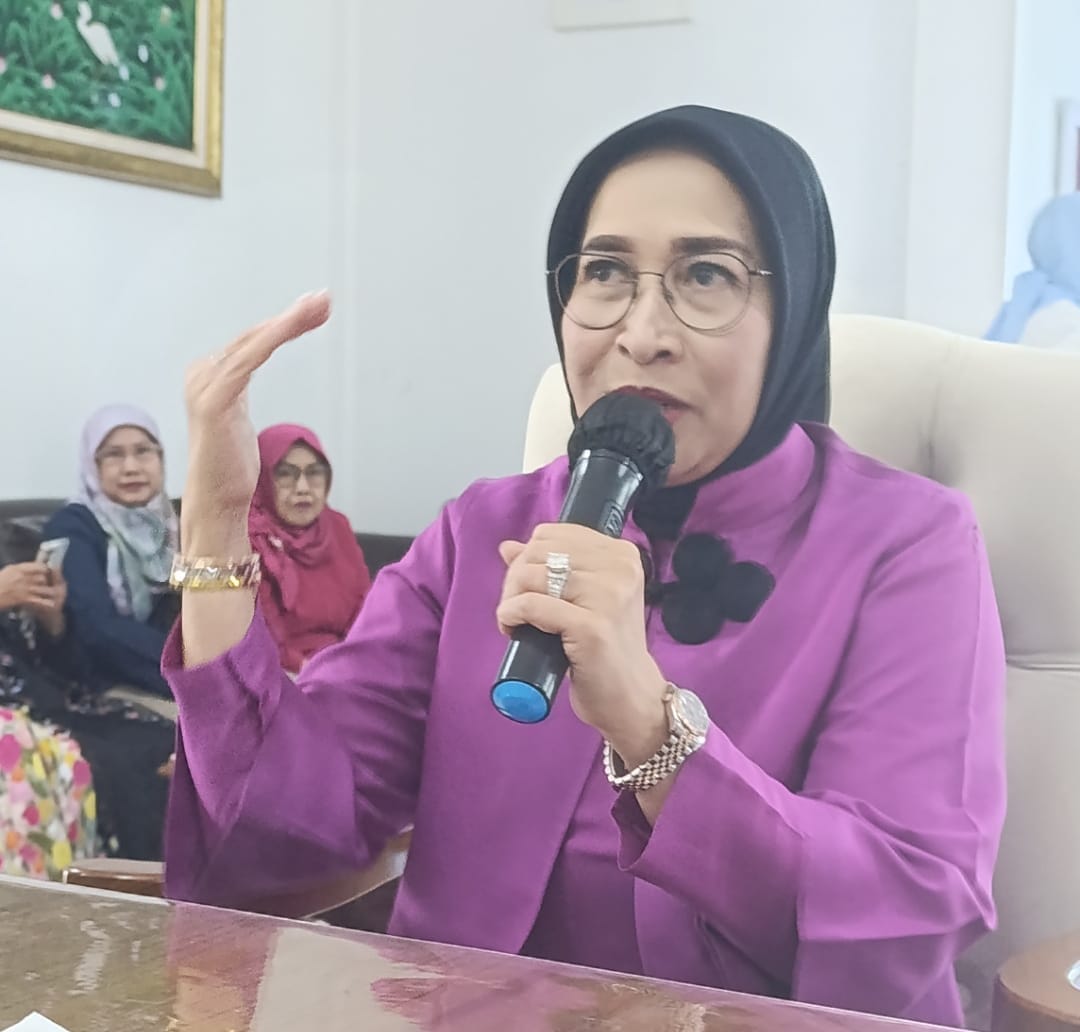 Dr. Diana Dewi, S.E.: Dari Garasi Rumah Menuju Puncak Dunia Usaha