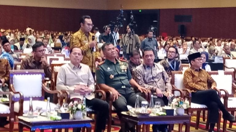 Kemendes PDT Perkuat Sinergi Desa untuk Percepat Implementasi Koperasi Merah Putih