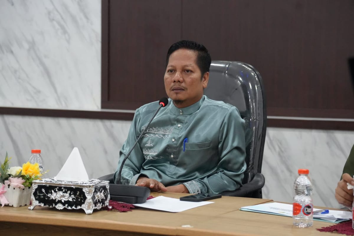 Mengisi Kekosongan Sekda, Plt Bupati Kuansing Tunjuk Drs. Muradi Sebagai Pelaksana Harian