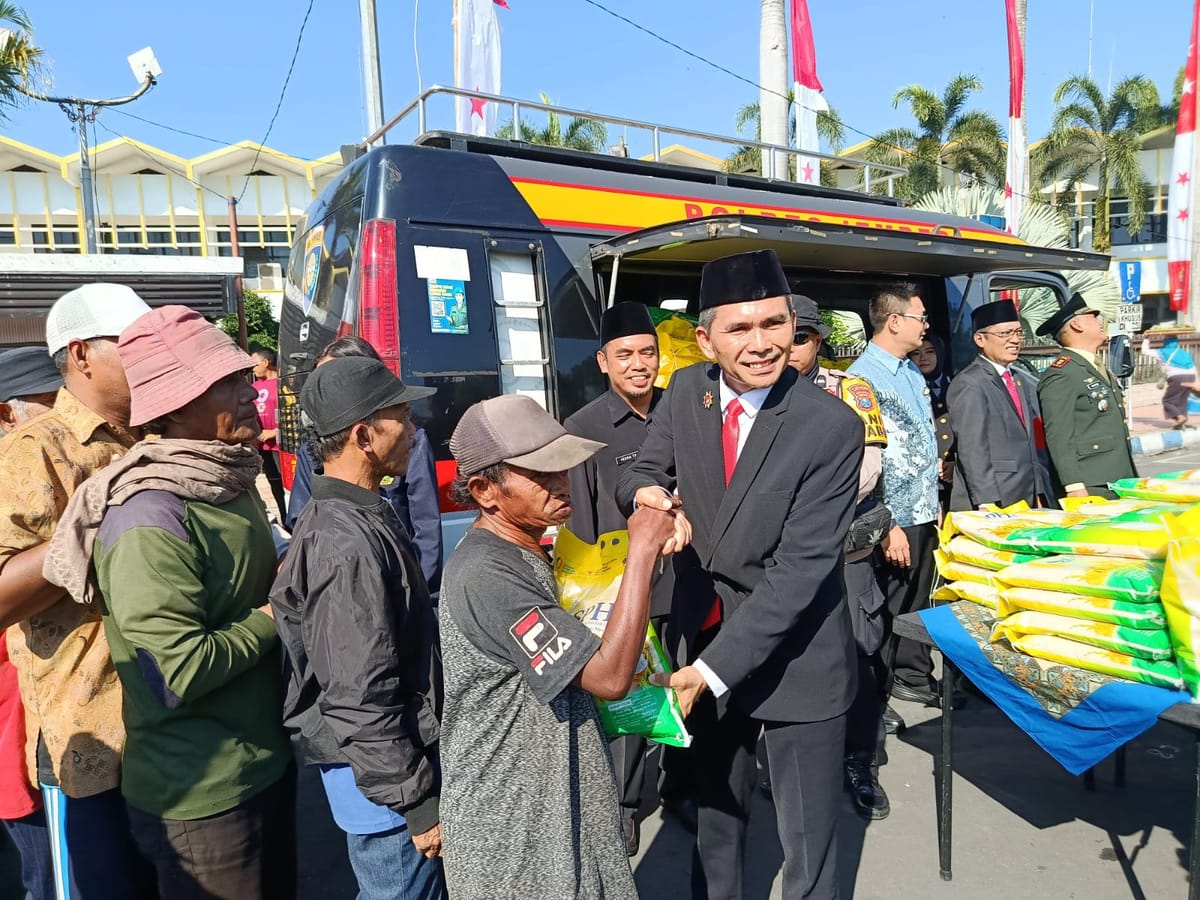 Satpol PP Jember Ikuti Upacara Peringatan Hari Bhayangkara, Perkuat Sinergi Menjaga Keamanan dan Ketertiban Daerah