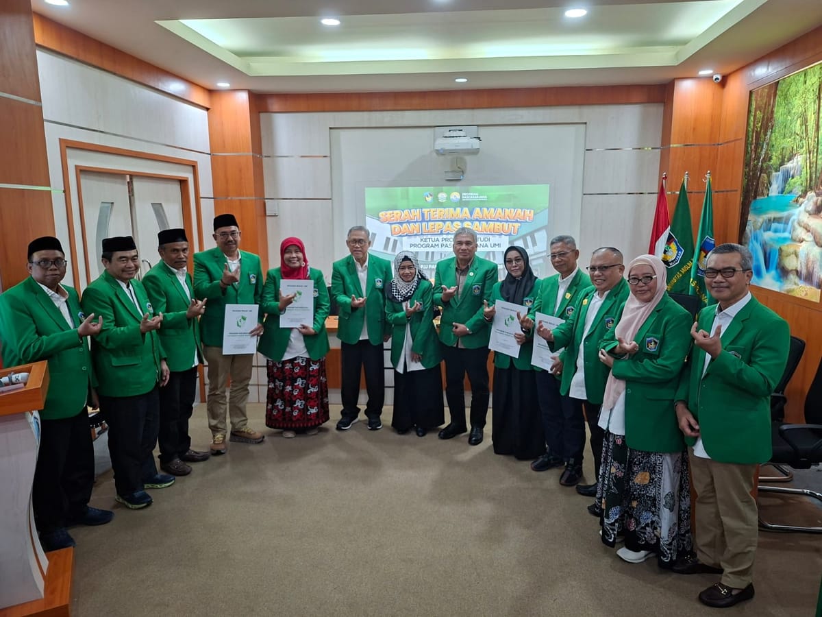 Penerima Amanah Program Pascasarjana Umi di Tuntut Bekerja Dengan Penuh Rasa Tanggung Jawab.
