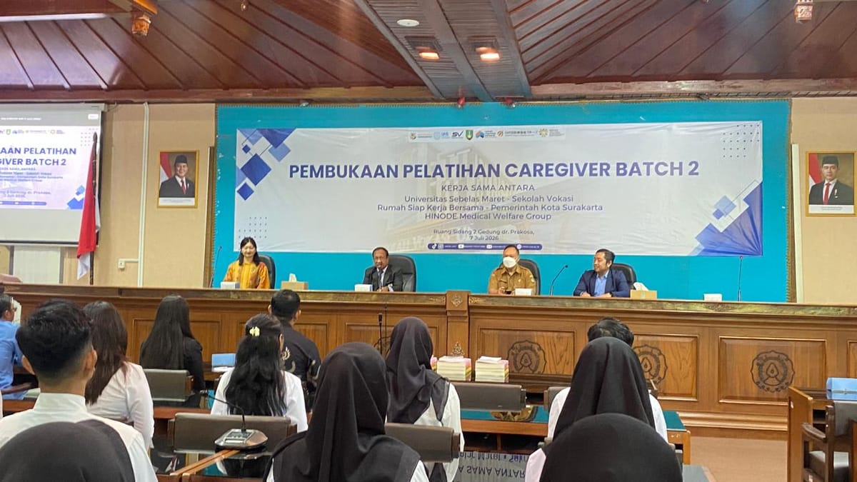 37 Peserta mengikuti pelatihan Caregiver Bath, Sebelum  bekerja Di Jepang