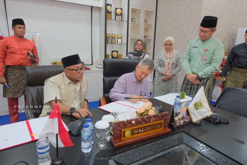 Dukung Atlet Muda, Pengusaha Suryono Hibahkan Lahan 4 Hektar untuk GOR Tanjungpinang