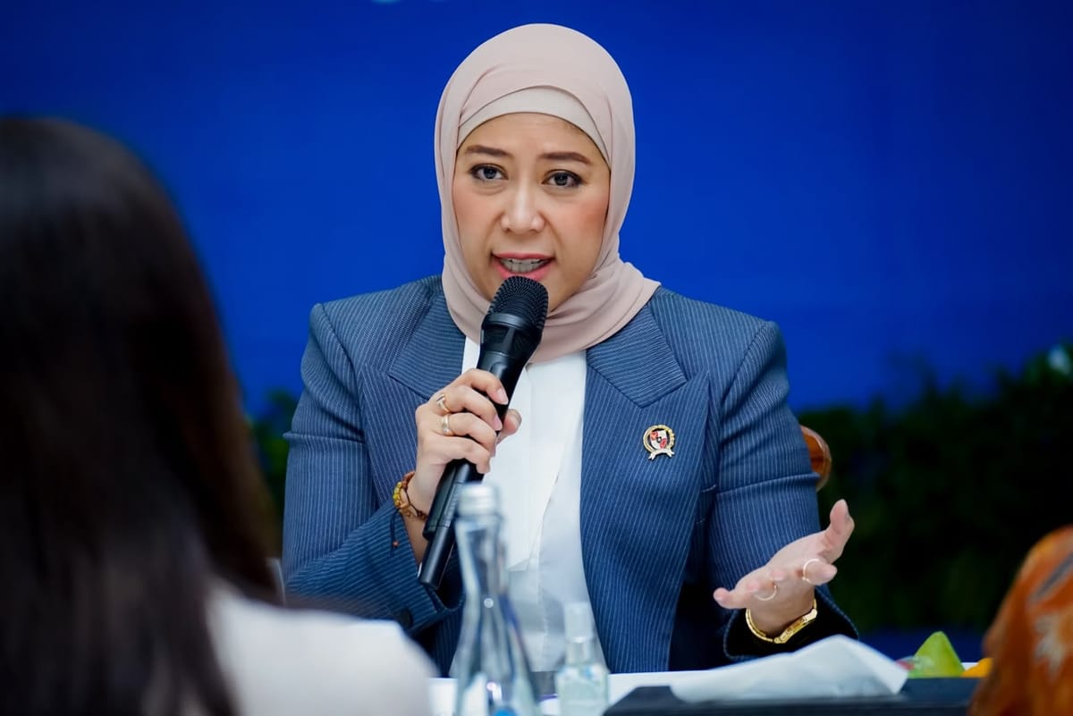 86% BTS Terdampak Gempa NTT Pulih, Menkomdigi Pastikan Pemulihan Terus Dikebut