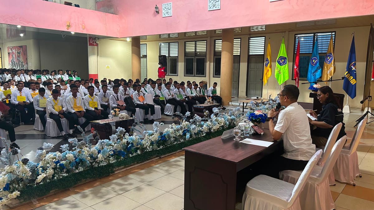 Ditreskrimsus Polda Maluku Bekali Mahasiswa Baru Politeknik Negeri Ambon