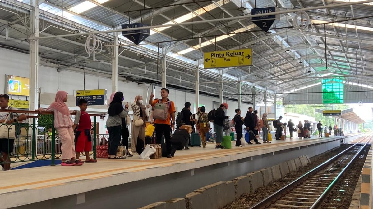 Festival Kentongan Banyumas Bikin Stasiun Purwokerto Lebih Ramai, 6.870 Penumpang Tiba