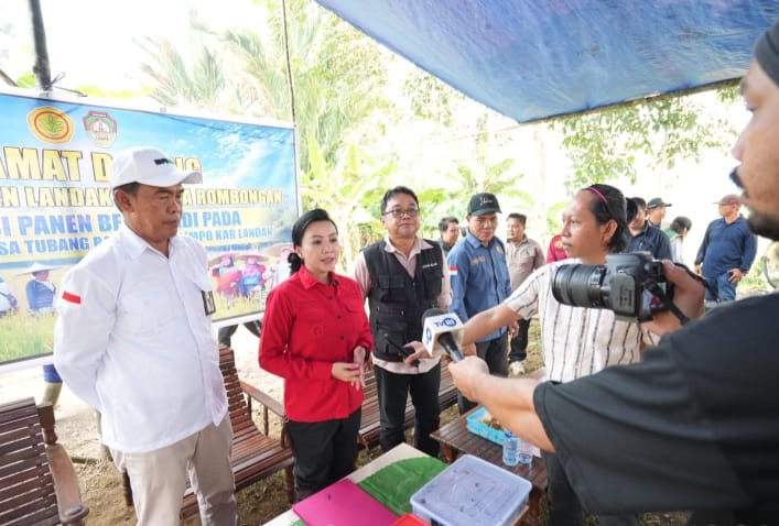 Asap Kian Pekat, Bupati Landak Hentikan Sementara Izin Bakar Lahan 2 Hektare