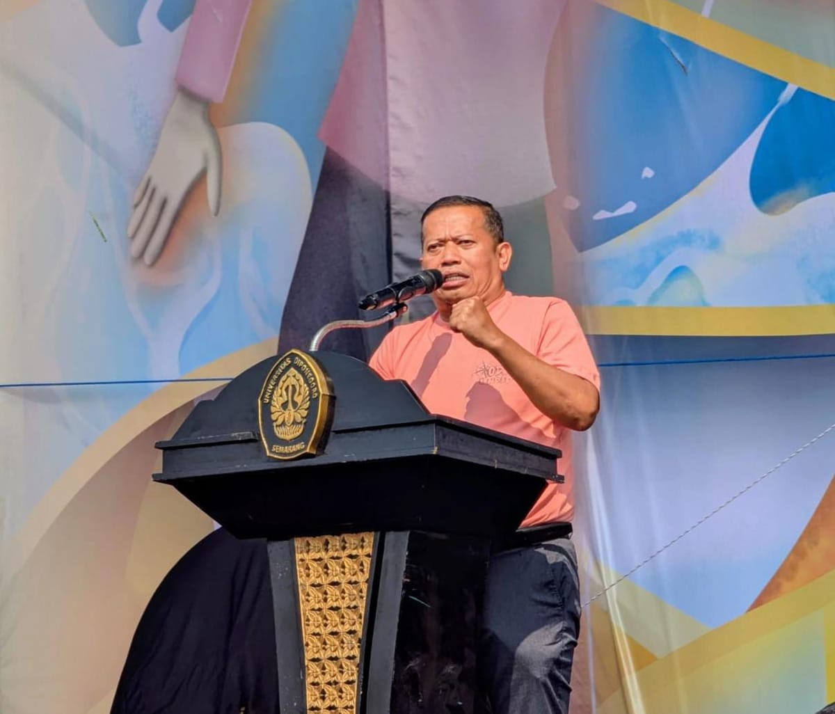 Rektor Undip Ingatkan Mahasiswa Baru: Bijak Bermedsos, Jangan Jadi Bagian dari 'Global Stupidity'