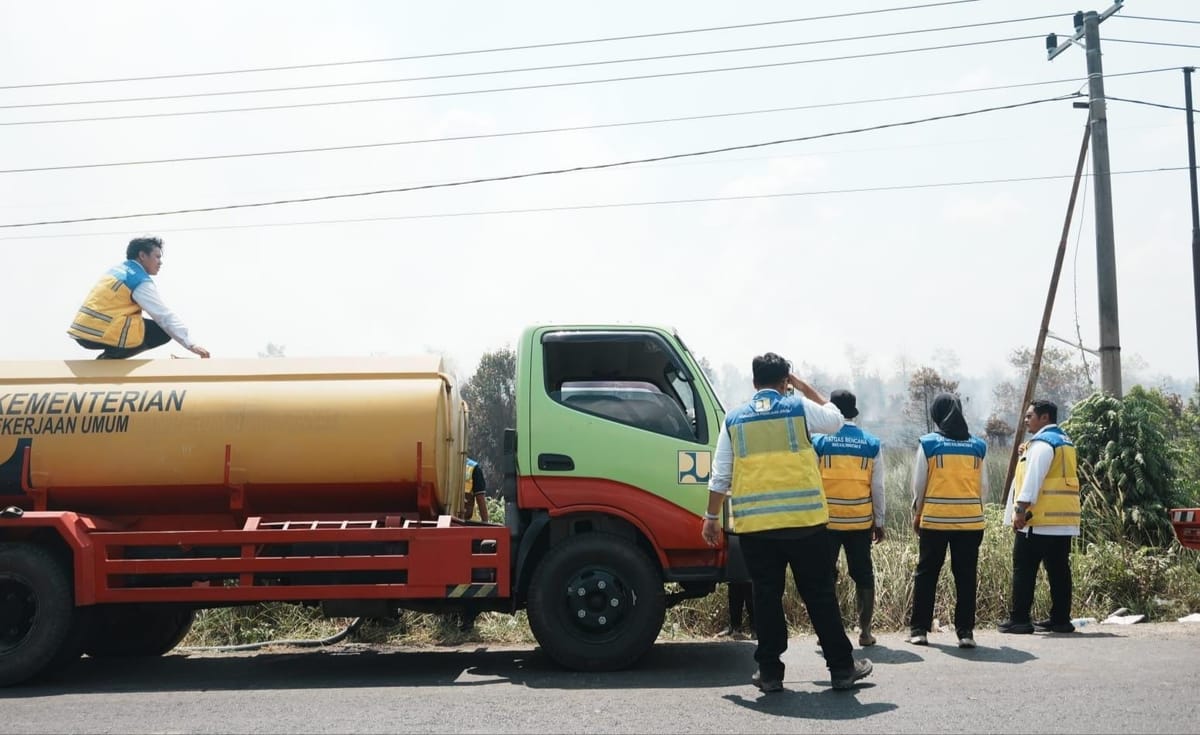 Kementerian PU Kerahkan Pompa dan Tangki Air Untuk Kekeringan di Kalbar