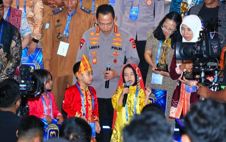 Dongeng Hari Bhayangkara ke 80, Antarkan Faiha Asal Tabalong Temui Kapolri