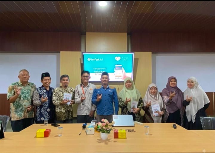 LAZNAS Rumah Zakat dan FDIK UIN Antasari Kolaborasi Ekosistem Digital Filantropi Infak.ID