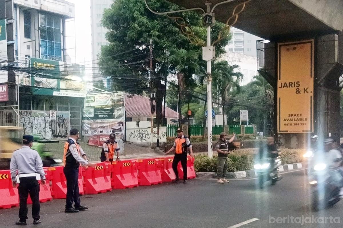 Dishub DKI Jakarta Uji Coba Tutup Titik Perputaran Arah di Jalan Fatmawati