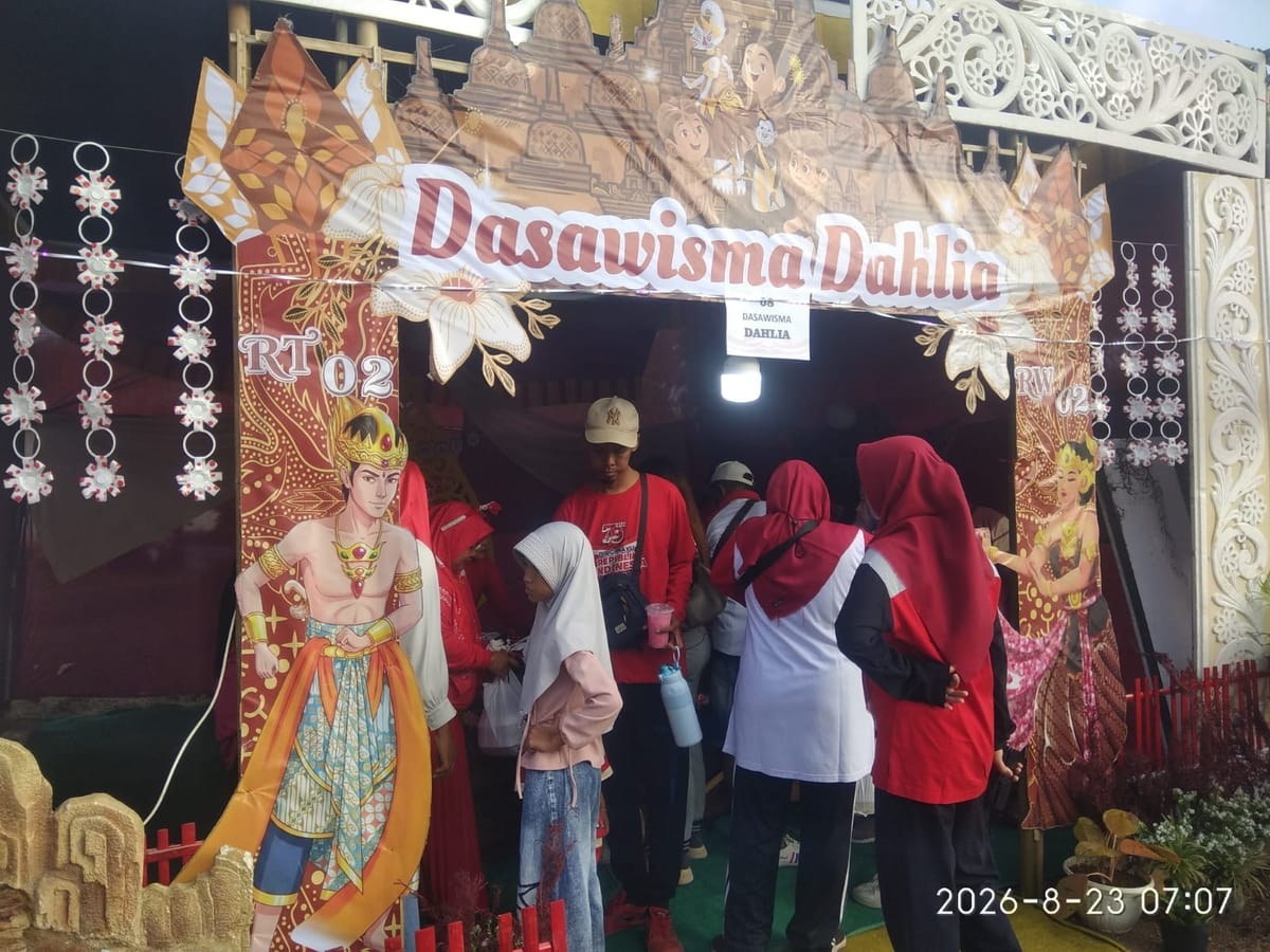 Stand Bazar Dasa Wisma Dahlia Juara Terbaik, Singkirkan 12 Stand Lain