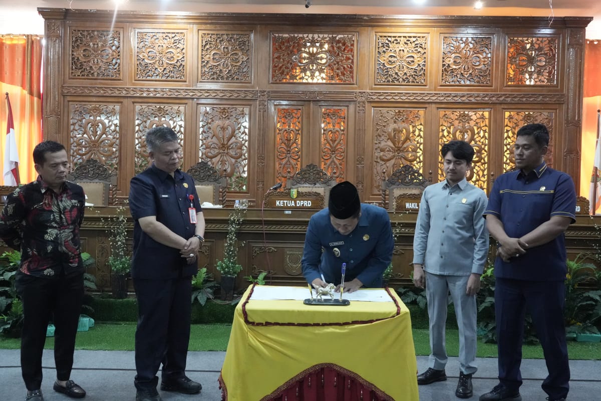 Rapat Paripurna DPRD Kuansing Setujui Ranperda Pertanggungan Jawaban APBD 2025