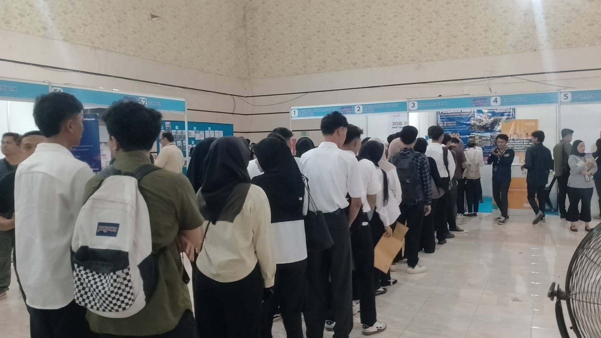 Ribuan Pencari Kerja Serbu Jember Job Market Fair 2026