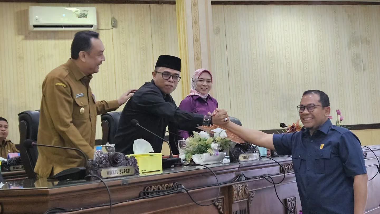 DPRD Agam Sampaikan Nota Penjelasan Ranperda Penyelenggaraan Pelayanan Publik