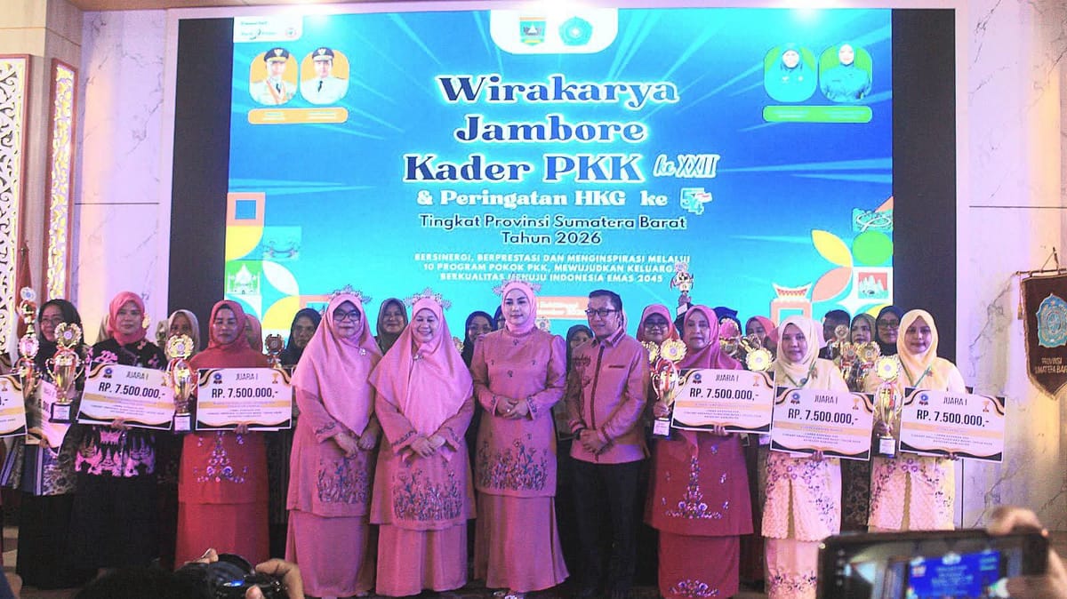 TP PKK Pasbar Borong Dua Juara I di Jambore PKK Sumbar 2026