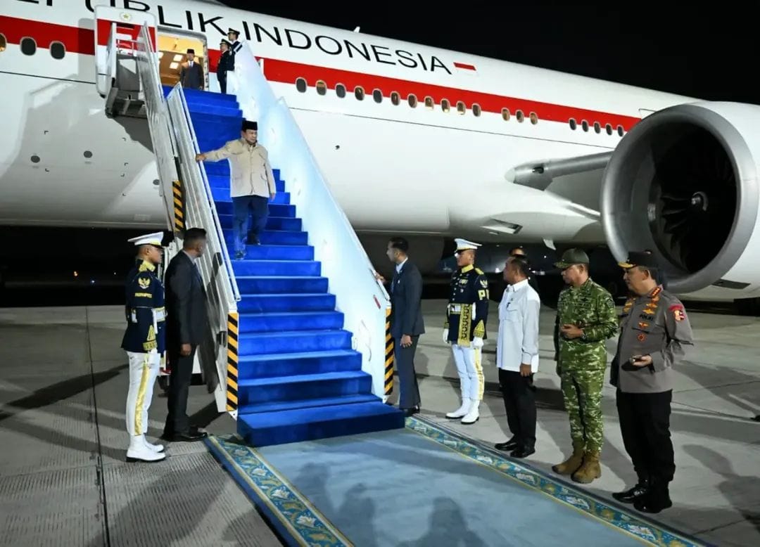 Presiden Prabowo Tiba Kembali di Tanah Air Usai Tuntaskan Agenda di Vladivostok, Rusia