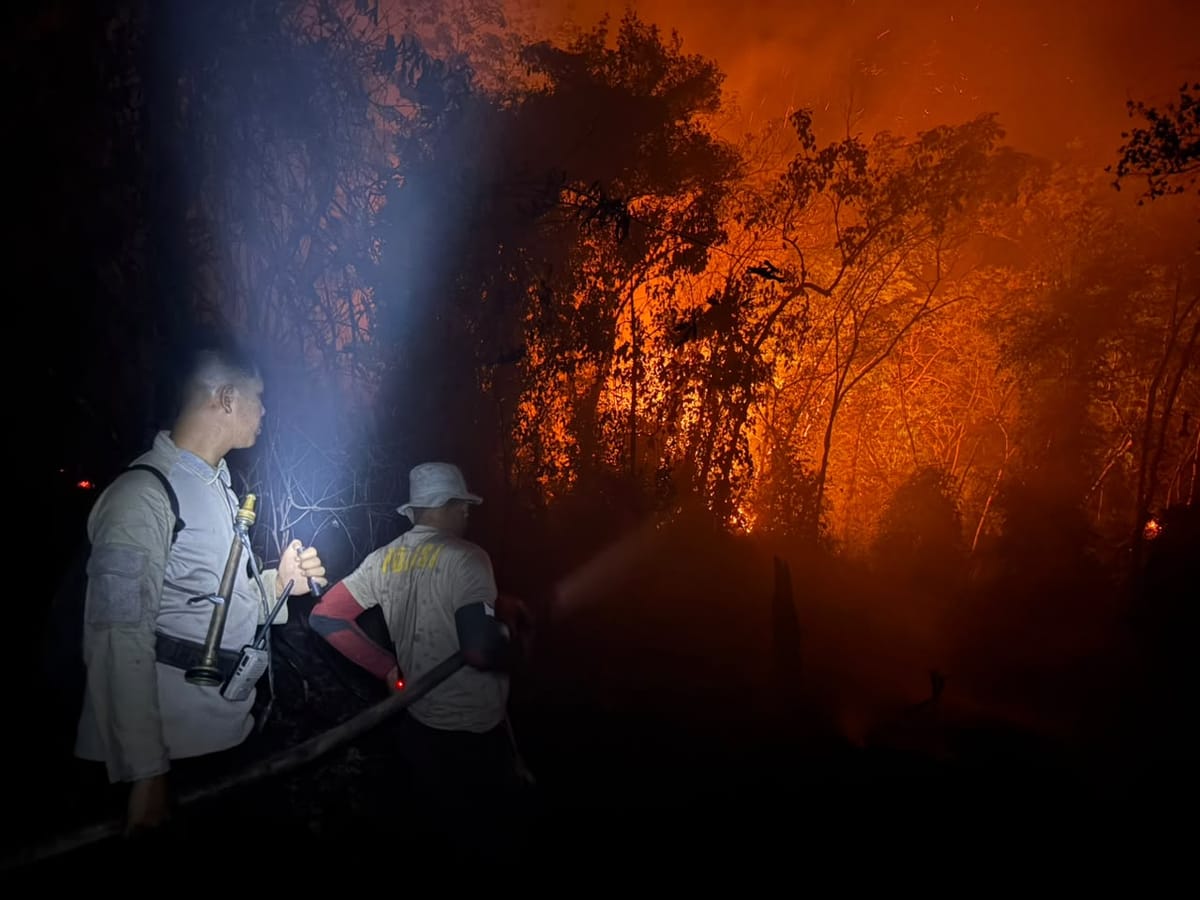 1.057 Hotspot Mengamuk, Kalbar Kembali Dikepung Kabut Asap