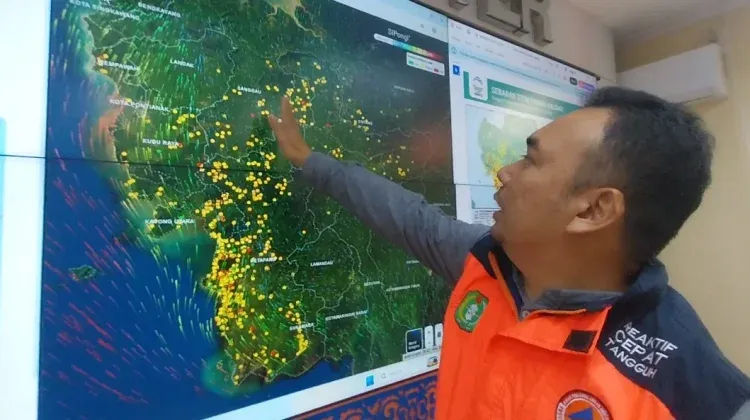 Merawat Asa di Bawah Langit Kalbar: Sinergi Lintas Instansi Jinakkan Asap Kemarau