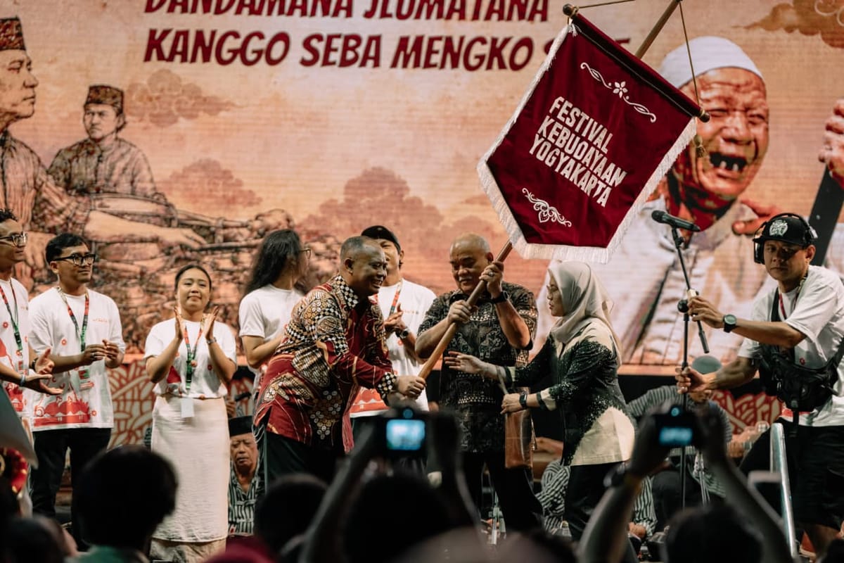 Tutup FKY 2026 di Sleman, Wagub DIY: Kebudayaan Harus Jadi Aksara yang Terus Dibaca dan Diwariskan.