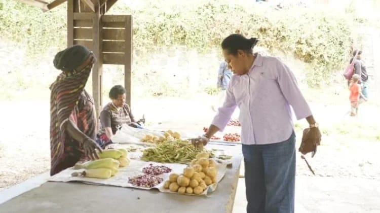 Menu MBG Di Lanny Jaya Gabungkan Makanan Modern Dengan Bahan Pangan Khas Daerah