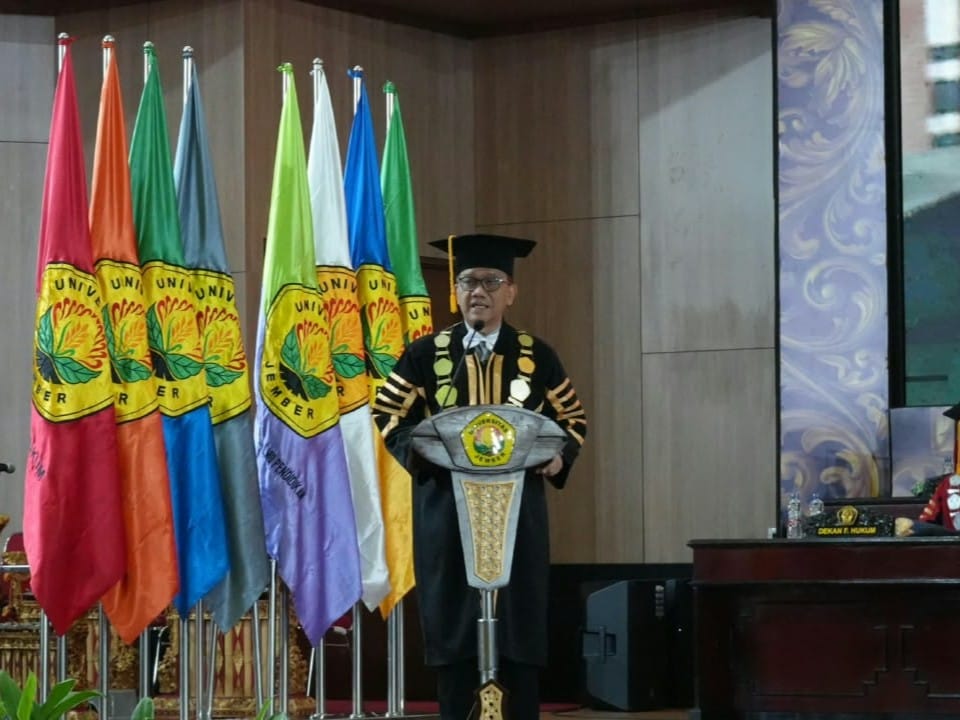 Rektor UNEJ Pesankan Empat Bekal Hadapi Masa Depan Wisudawan