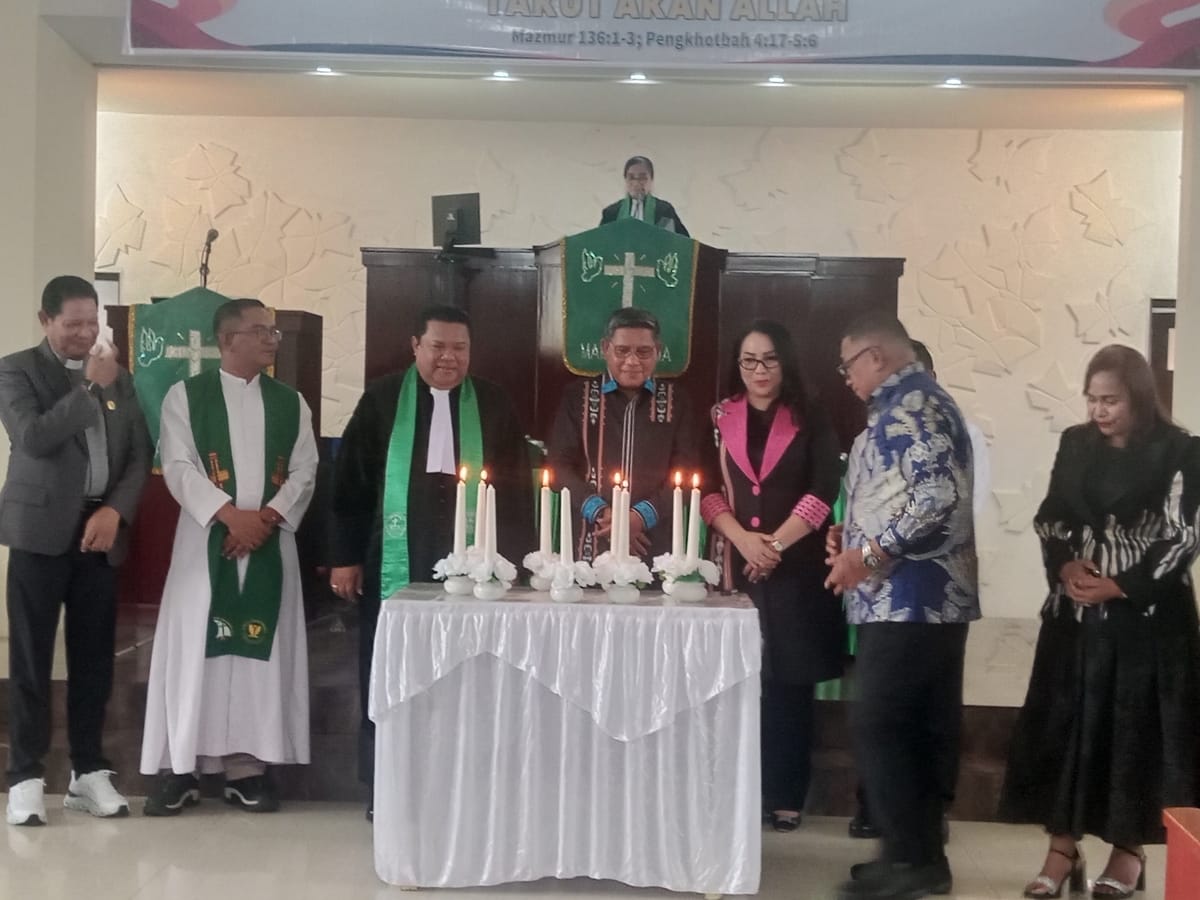 Wali Kota Ambon Serukan ASN Satukan Hati, Pendeta Sapulete Tegaskan Ambon Bersih adalah Panggilan Iman