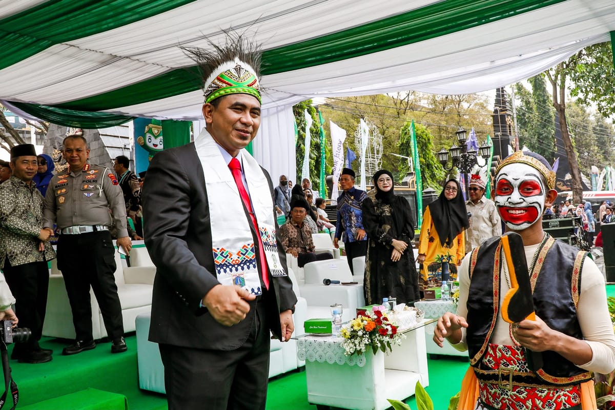 Pawai Ta’aruf Tandai Pembukaan MTQ Nasional XXXI di Semarang