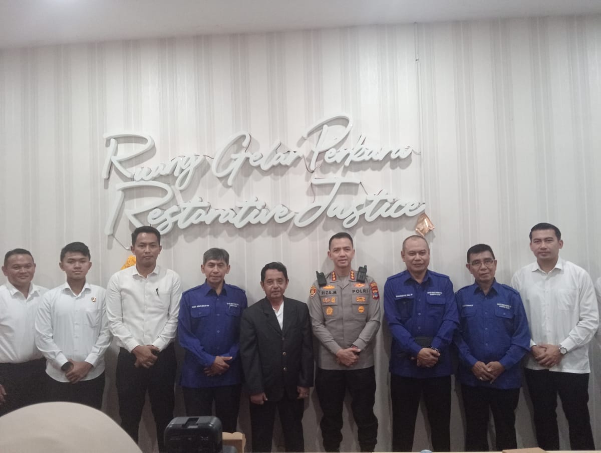 YLKI Keluhkan BBM dan Karhutla kepada Polresta Banjarmasin