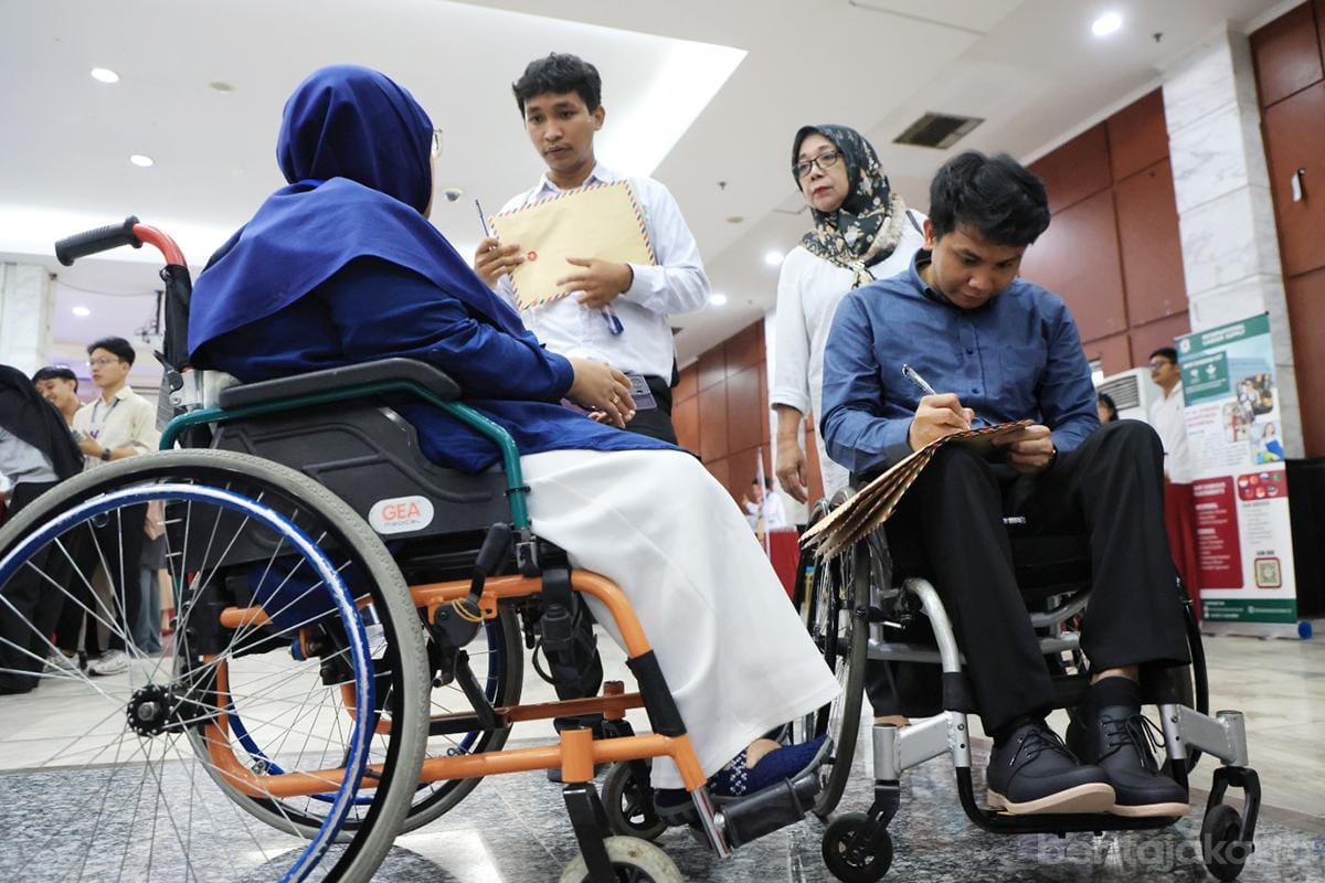 Penyandang Disabilitas Nurman dan Desy Datang Mengetuk Pintu Dunia Kerja