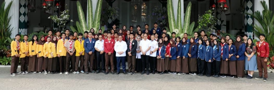 Gubernur Pramono: Pelajar Harus Berani Memimpin dan Mengejar Mimpi