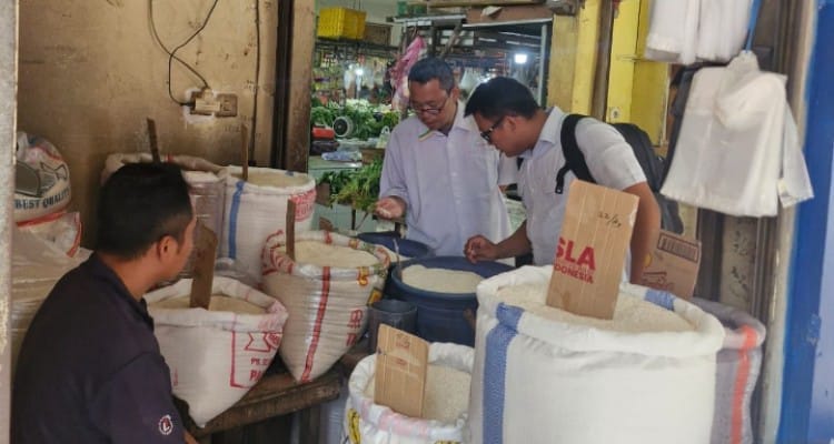 Satgas Pangan Jaktim Periksa Beras, Harga dan Mutu Tak Luput dari Pengawasan