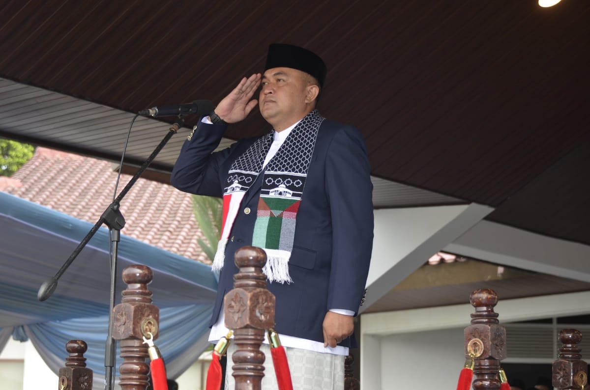 Bupati Bogor Dorong Peran Santri Wujudkan Indonesia Emas Tahun 2045