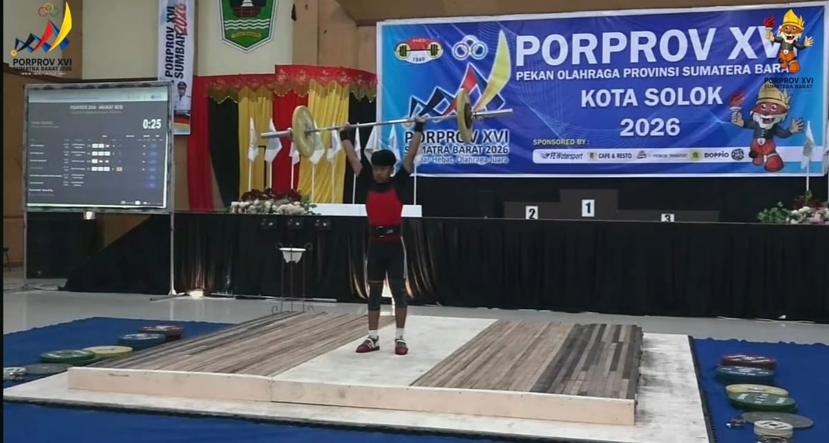 Angkat Besi Porprov XVI Sumbar Mulai Dipertandingkan, 93 Atlet Berebut Medali di Kota Solok