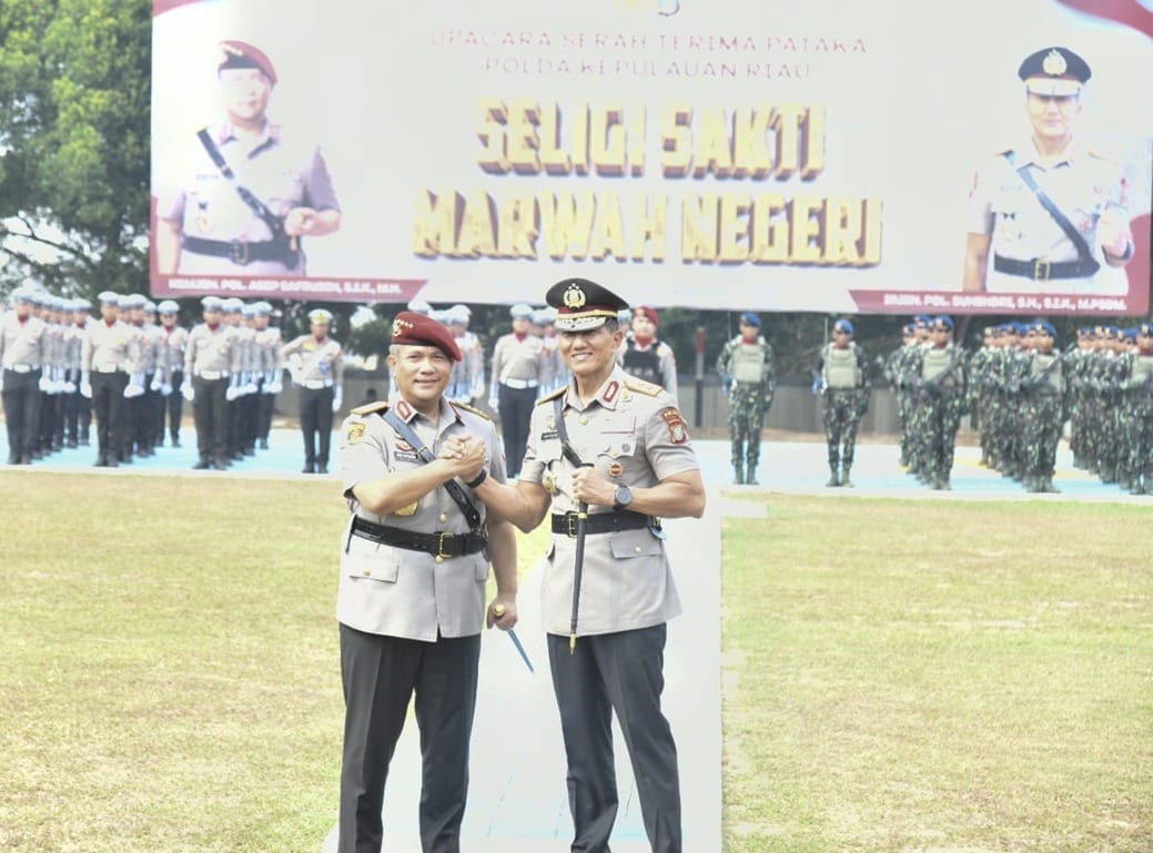 Farewell and Welcome Parade Penyerahan Pataka Polda Kepri Seligi Sakti Marwah Negeri
