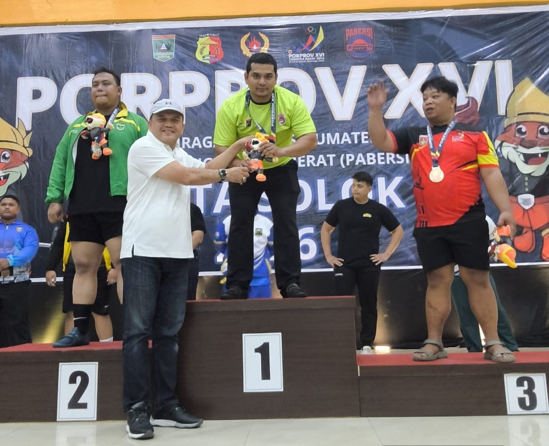 Kota Solok Juara Cabor Angkat Berat Porprov XVI Sumbar, Raih 26 Medali Emas