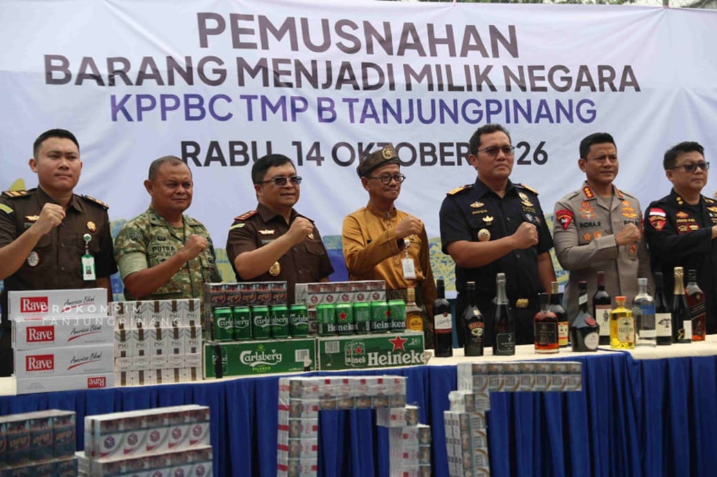Bea Cukai Tanjungpinang Lakukan Pemusnahan BMMN Ilegal Hasil Penindakan Periode 2025-2026.l