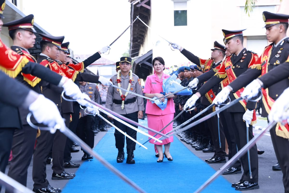 Irjen Pol Langgeng Purnomo Resmi Pimpin Polda DIY, Anggoro Sukartono Akhiri Masa Tugas