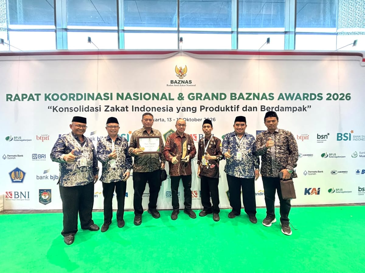 Kumpulkan Zakat Rp25 Miliar, Bupati Banyumas Raih Penghargaan BAZNAS Nasional