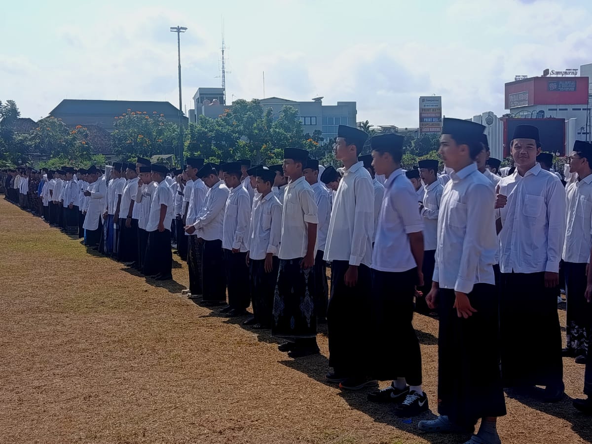 Menteri Agama Dorong Santri Kuasai Teknologi Menuju Indonesia Emas 2045