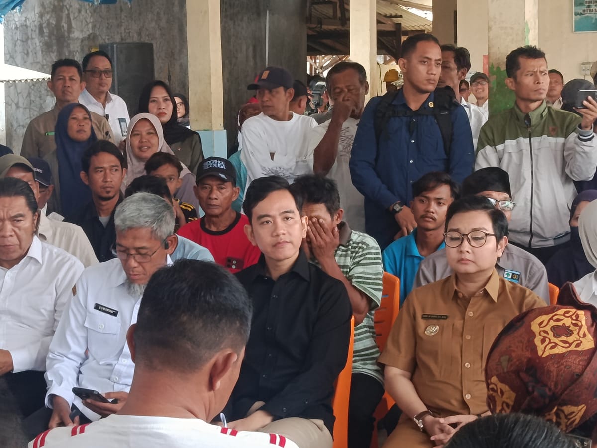 Wapres Gibran Serap Aspirasi Nelayan Cilacap, Soroti Pendangkalan Sungai dan Kelangkaan BBM