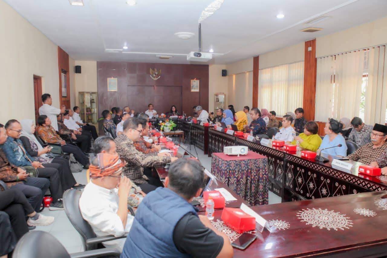 Gubernur NTB Dorong Damai Konflik Agraria Lantan - Karang Sidemen