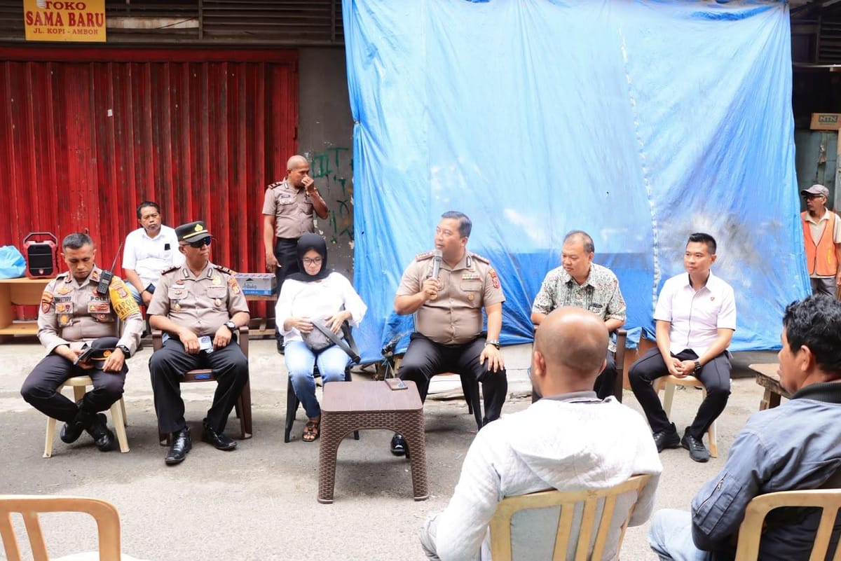 Bacarita Kamtibmas Tampung Keluhan Warga Pulau Ambon