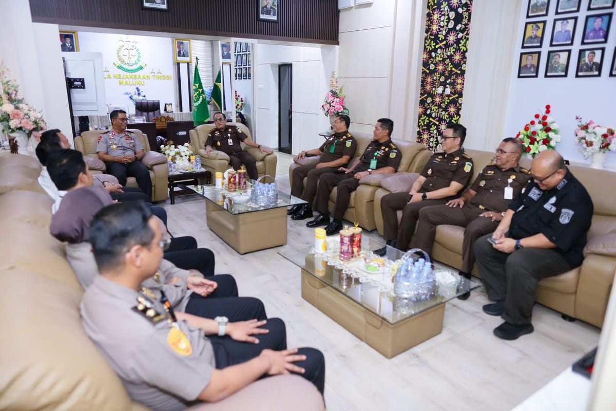 Kapolda Maluku Sambangi Kejati Perkuat Sinergi Antar lembaga