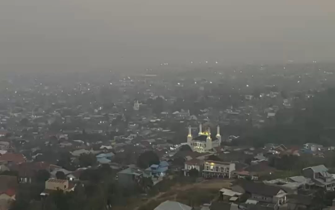 Kabut Asap Ganggu Penerbangan di Bandara Ternate, Sejumlah Pesawat Dialihkan ke Manado